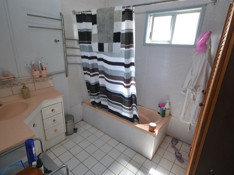 30 Rosina Street, Kangaroo Point QLD 4169