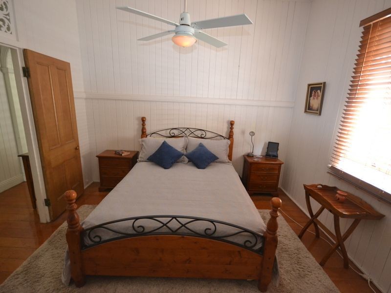 49 Burlington Street, East Brisbane QLD 4169