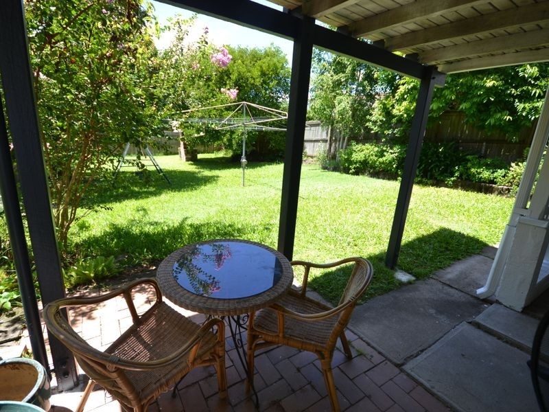 49 Burlington Street, East Brisbane QLD 4169