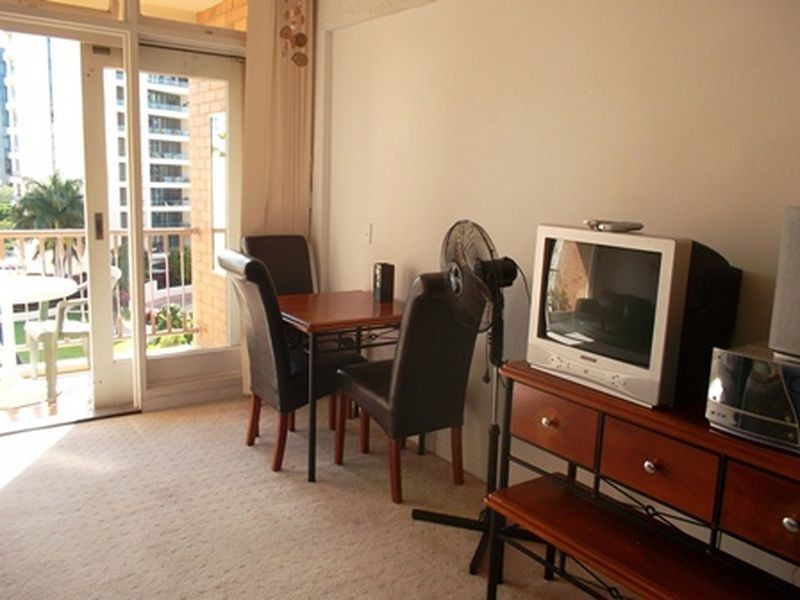 402/355 Main Street, Kangaroo Point QLD 4169