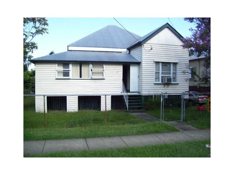 34 Carl Street, Woolloongabba QLD 4102