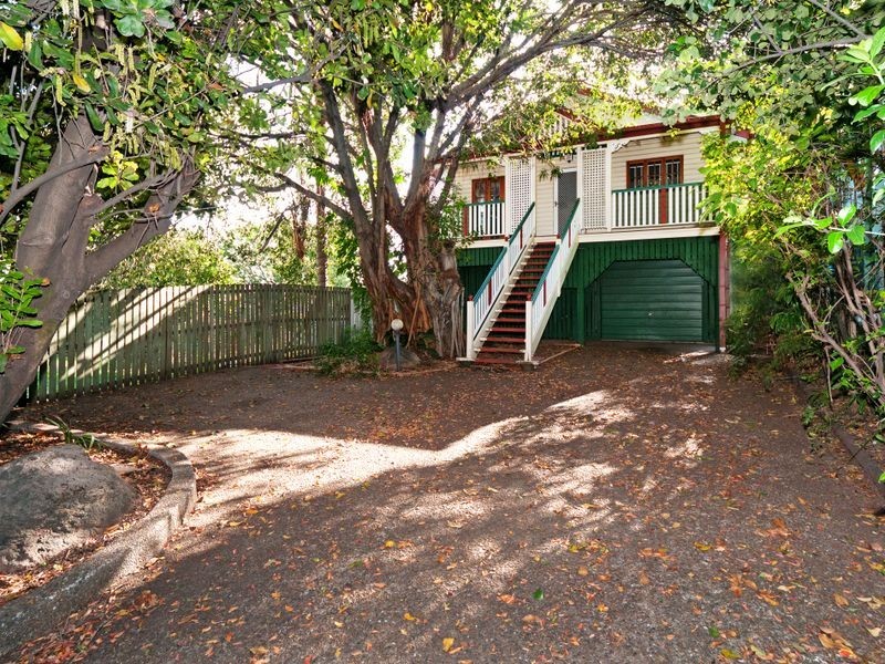 11 Caswell Street, East Brisbane QLD 4169