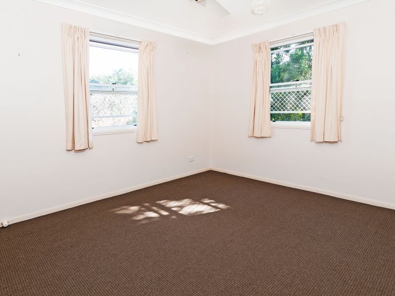 11 Caswell Street, East Brisbane QLD 4169