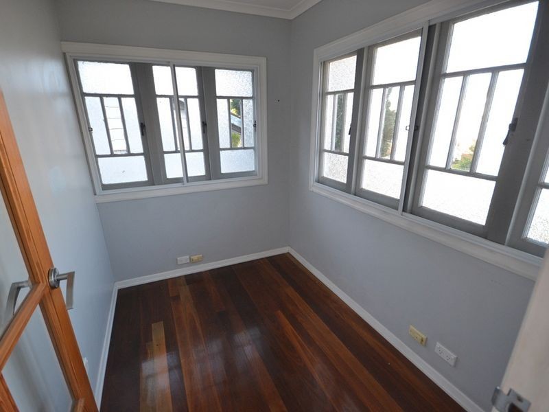 37 Didsbury Street, East Brisbane QLD 4169