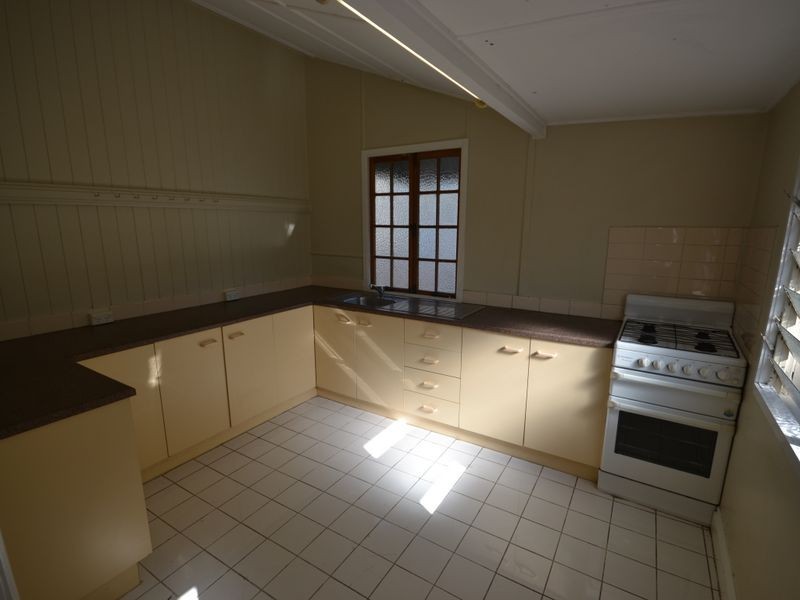 2 Latrobe Street, East Brisbane QLD 4169