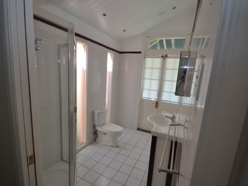 2 Latrobe Street, East Brisbane QLD 4169