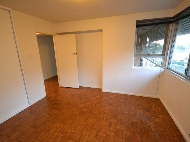 2/64 Thorn Street, Kangaroo Point QLD 4169