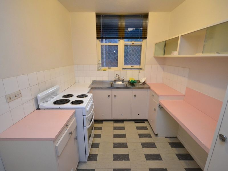 2/64 Thorn Street, Kangaroo Point QLD 4169