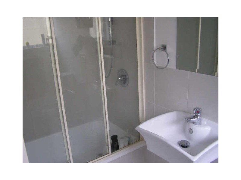 East Brisbane QLD 4169