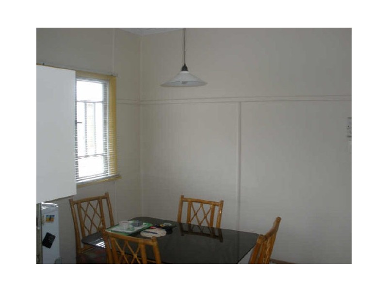 103 Lindsay St, Hawthorne QLD 4171