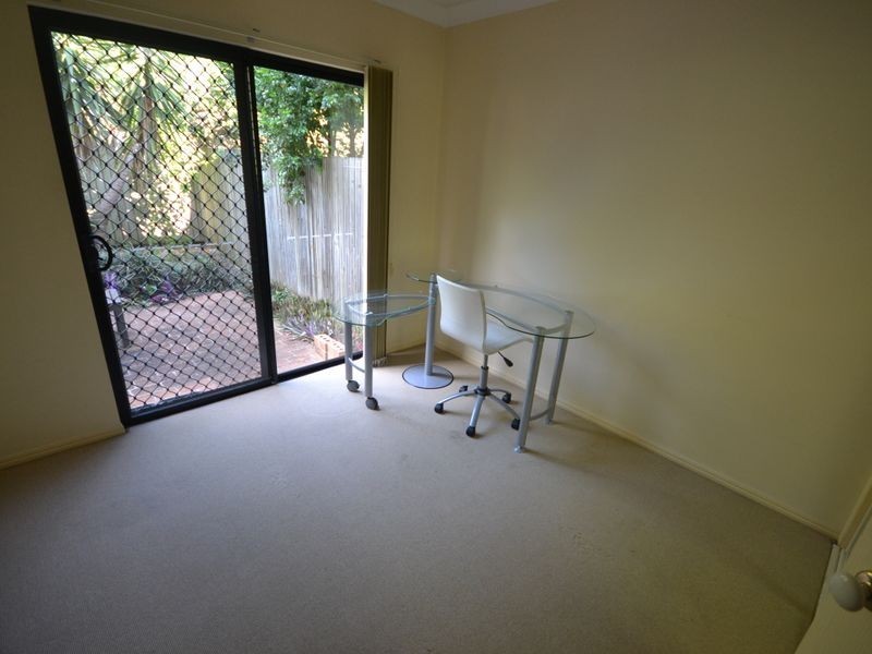 2/64 Longlands Street, East Brisbane QLD 4169