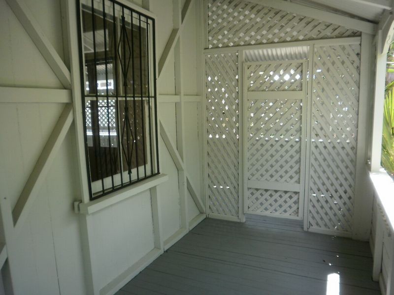 8 Latrobe Street, East Brisbane QLD 4169