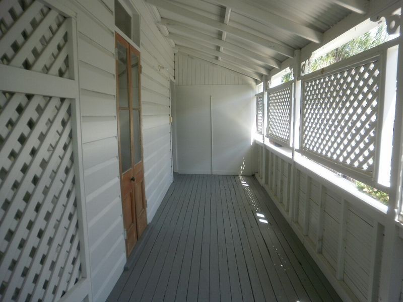 8 Latrobe Street, East Brisbane QLD 4169