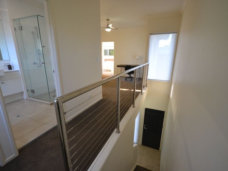 10 Latrobe St, East Brisbane QLD 4169