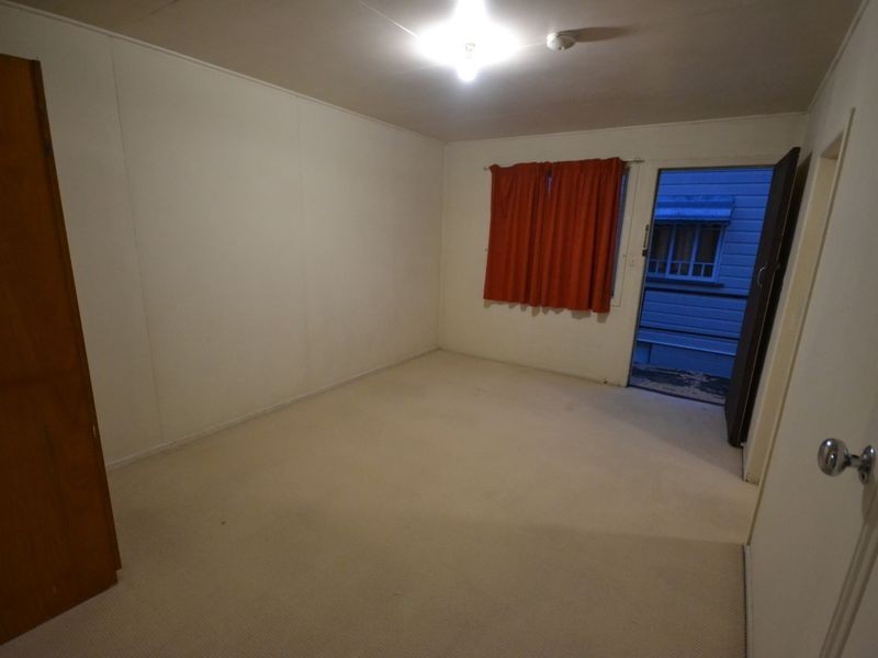 2/11 Duke Street, Annerley QLD 4103