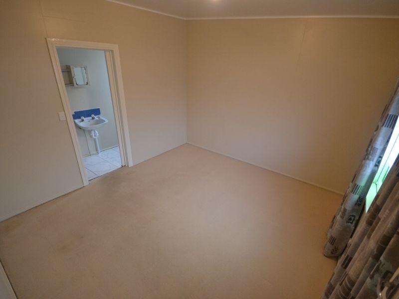 1/11 Duke Street, Annerley QLD 4103