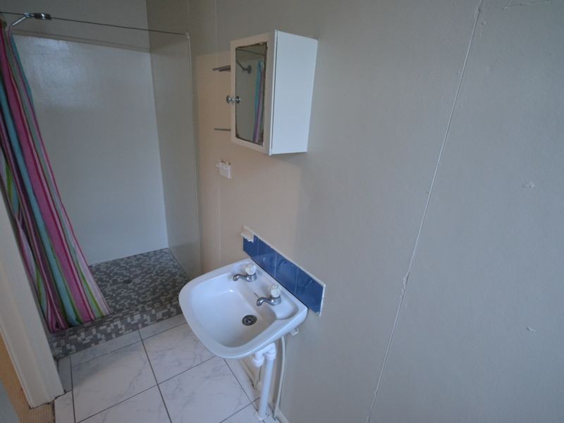 1/11 Duke Street, Annerley QLD 4103