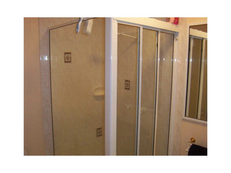 2/22 Rosslyn, East Brisbane QLD 4169