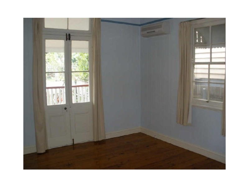 76 Norman Street, East Brisbane QLD 4169