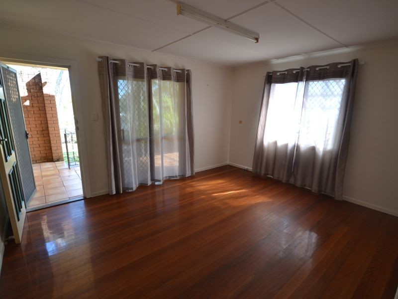 14 Brooks Street, Camp Hill QLD 4152