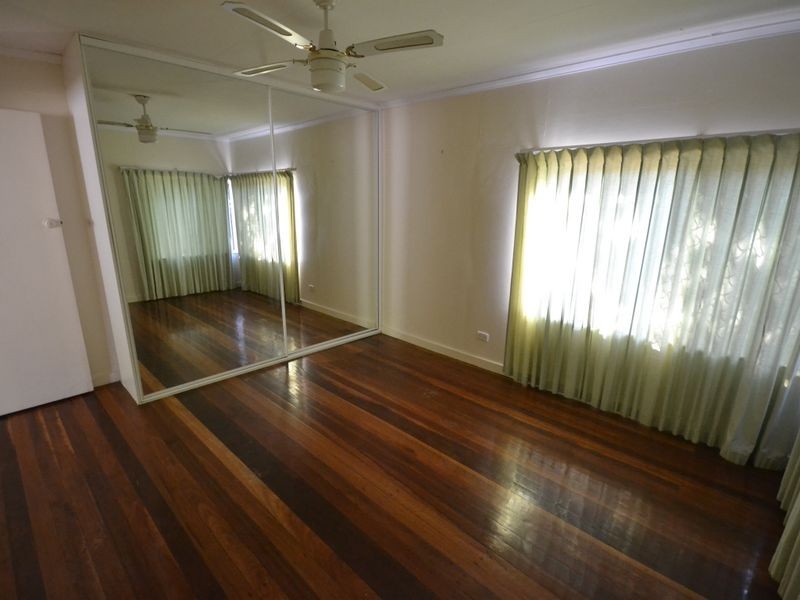 14 Brooks Street, Camp Hill QLD 4152