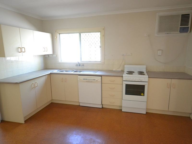 14 Brooks Street, Camp Hill QLD 4152