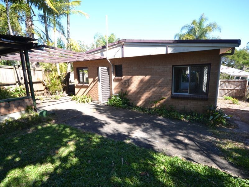 14 Brooks Street, Camp Hill QLD 4152
