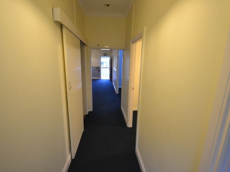 14 Lockhart Street, Woolloongabba QLD 4102