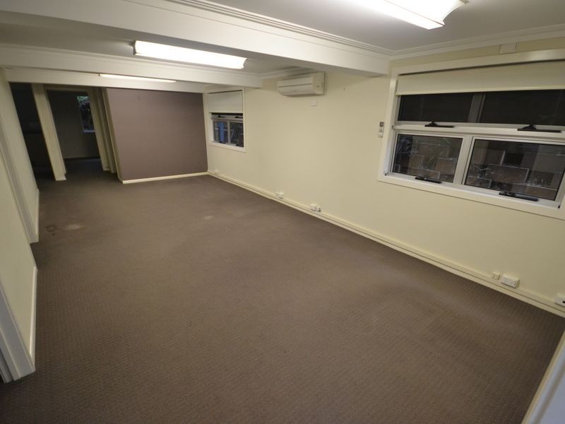 14 Lockhart Street, Woolloongabba QLD 4102