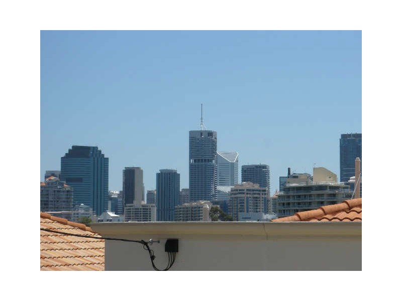 East Brisbane QLD 4169