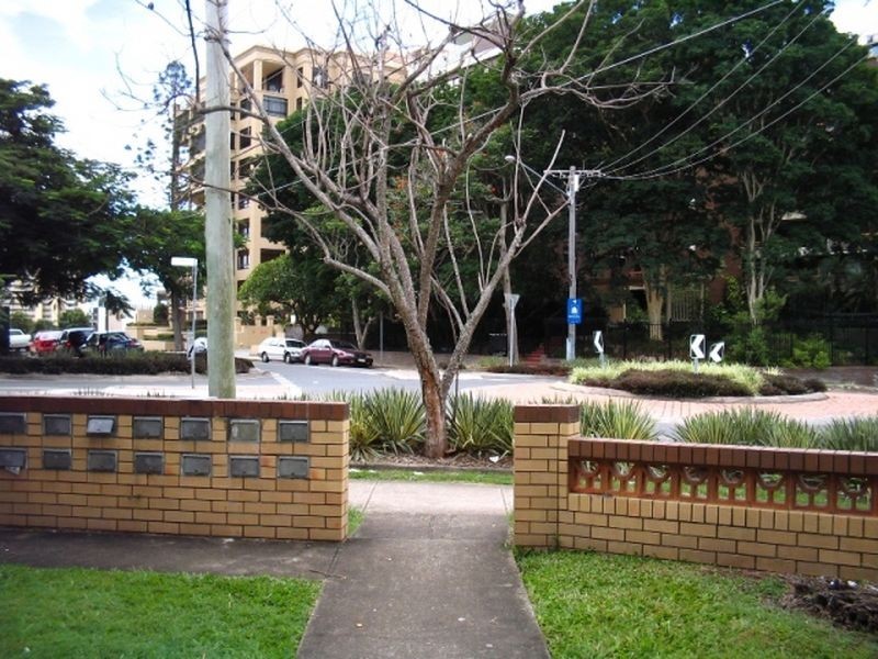 12/109 Thorn Street, Kangaroo Point QLD 4169