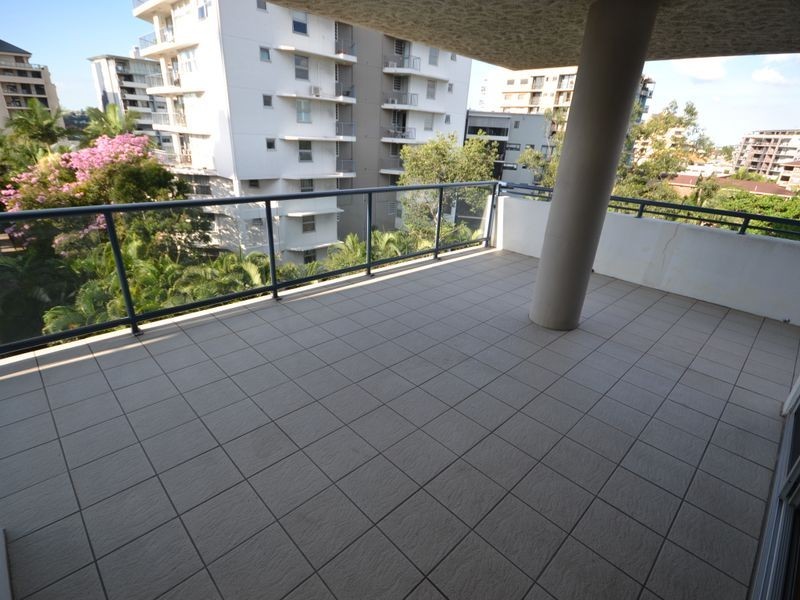 16/19 Thorn Street, Kangaroo Point QLD 4169