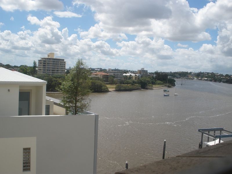 East Brisbane QLD 4169