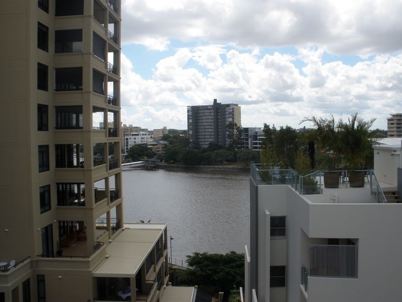 East Brisbane QLD 4169