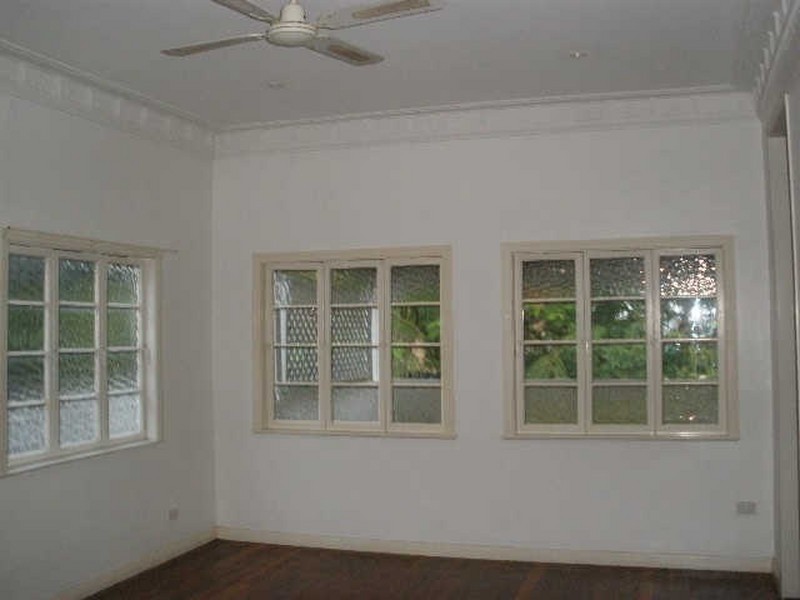 East Brisbane QLD 4169