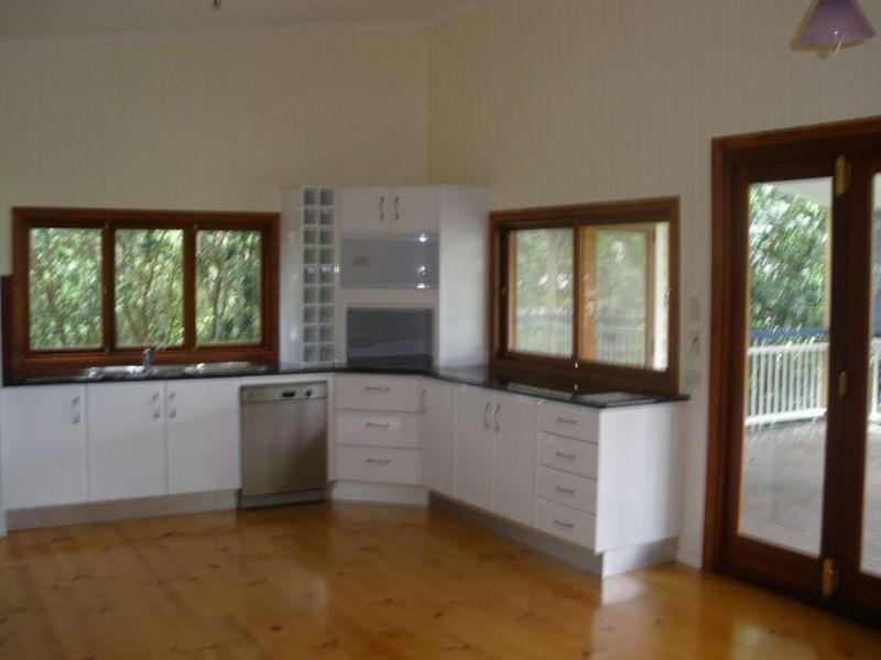 75 Longlands Street, East Brisbane QLD 4169