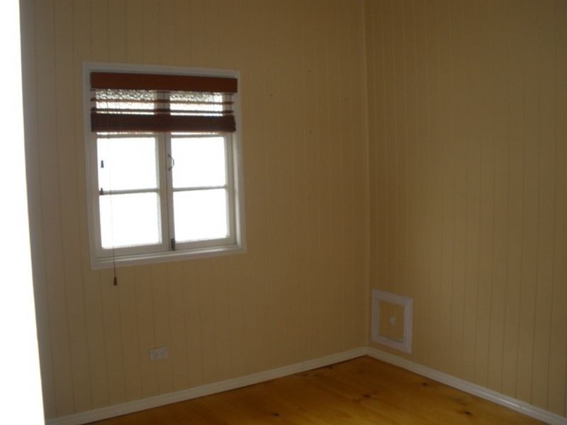 75 Longlands Street, East Brisbane QLD 4169