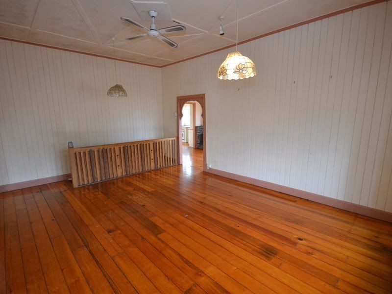 14 Fifth Avenue, Coorparoo QLD 4151