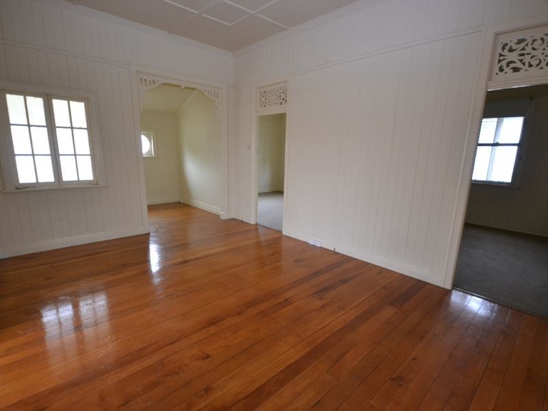 25 Balmoral Street, Hawthorne QLD 4171