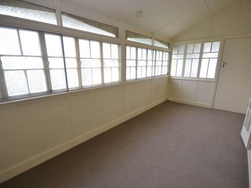 25 Balmoral Street, Hawthorne QLD 4171