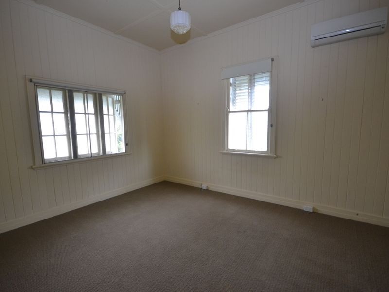 25 Balmoral Street, Hawthorne QLD 4171