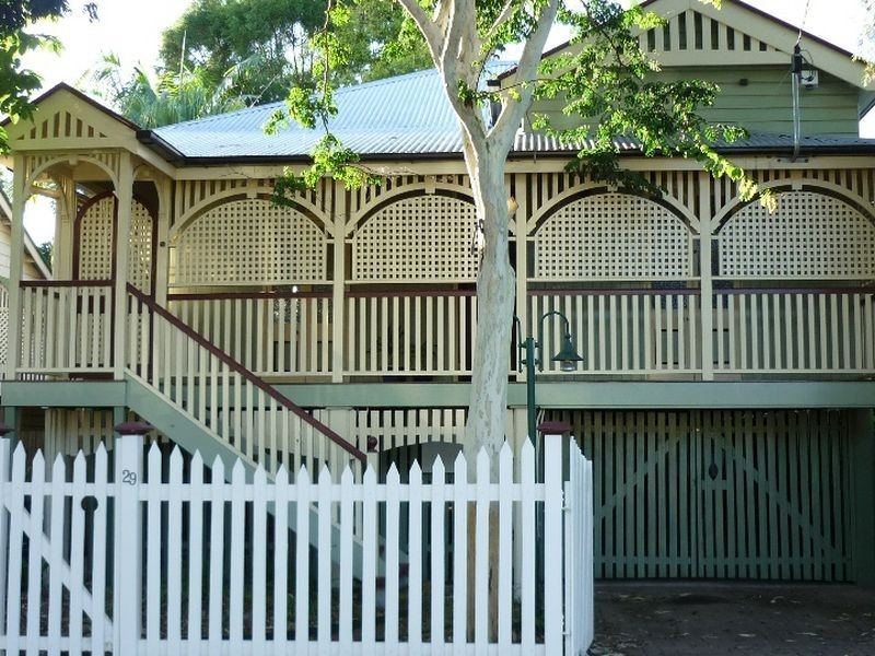 East Brisbane QLD 4169