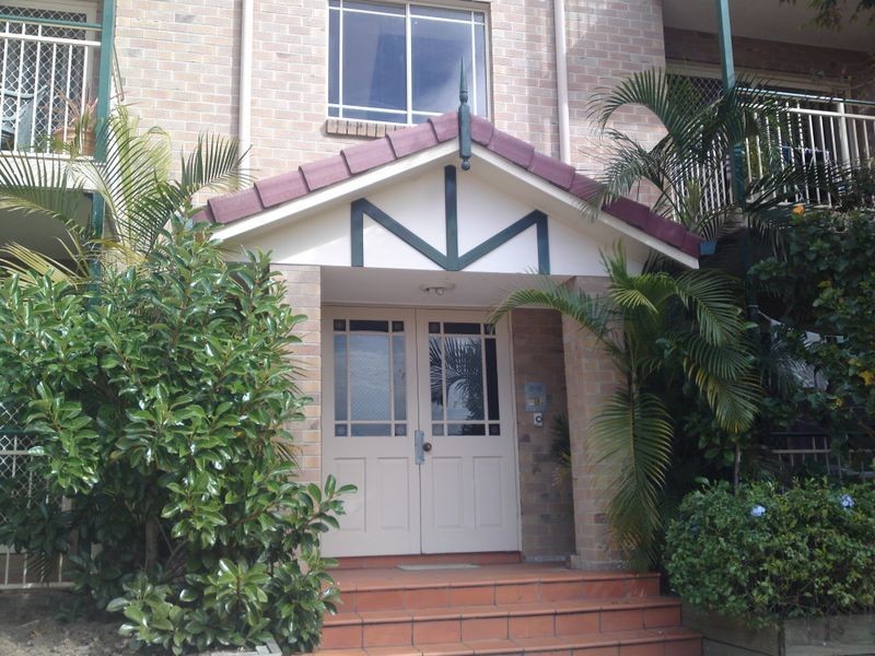 1/29 St Leonards Street, Coorparoo QLD 4151