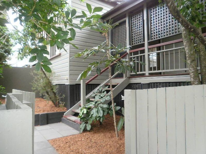 Woolloongabba QLD 4102