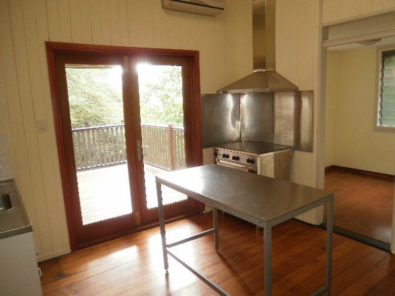 Woolloongabba QLD 4102