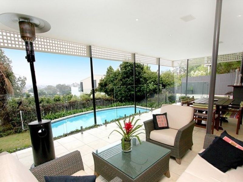 130 Sackville Street, Greenslopes QLD 4120