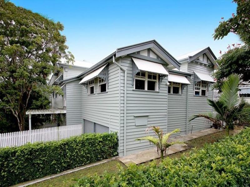 130 Sackville Street, Greenslopes QLD 4120