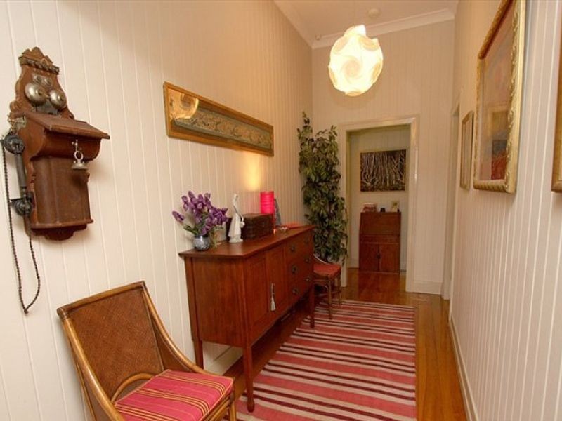 130 Sackville Street, Greenslopes QLD 4120