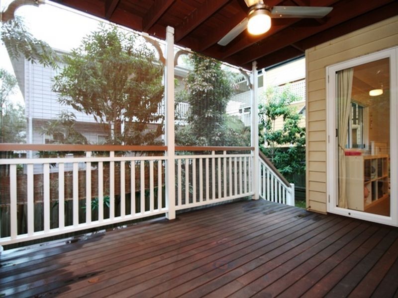 East Brisbane QLD 4169