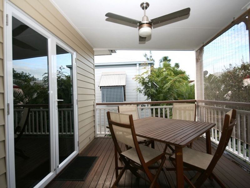 East Brisbane QLD 4169